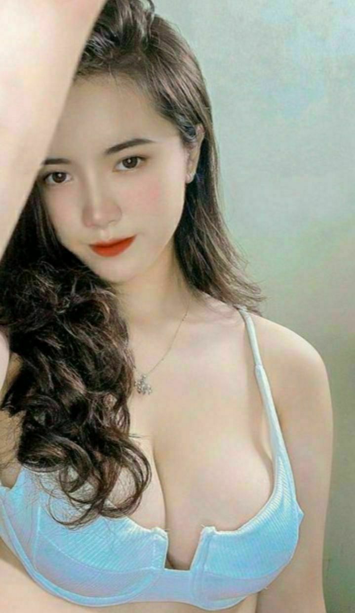 Chuốc thuốc kích dục đụ em người yêu cũ sắp lấy chồng